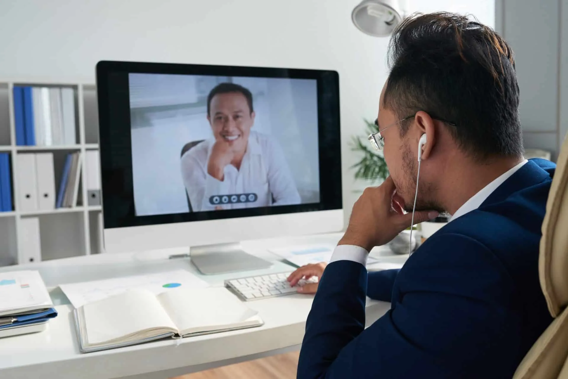 ¿Cómo prepararte para una entrevista de trabajo virtual?